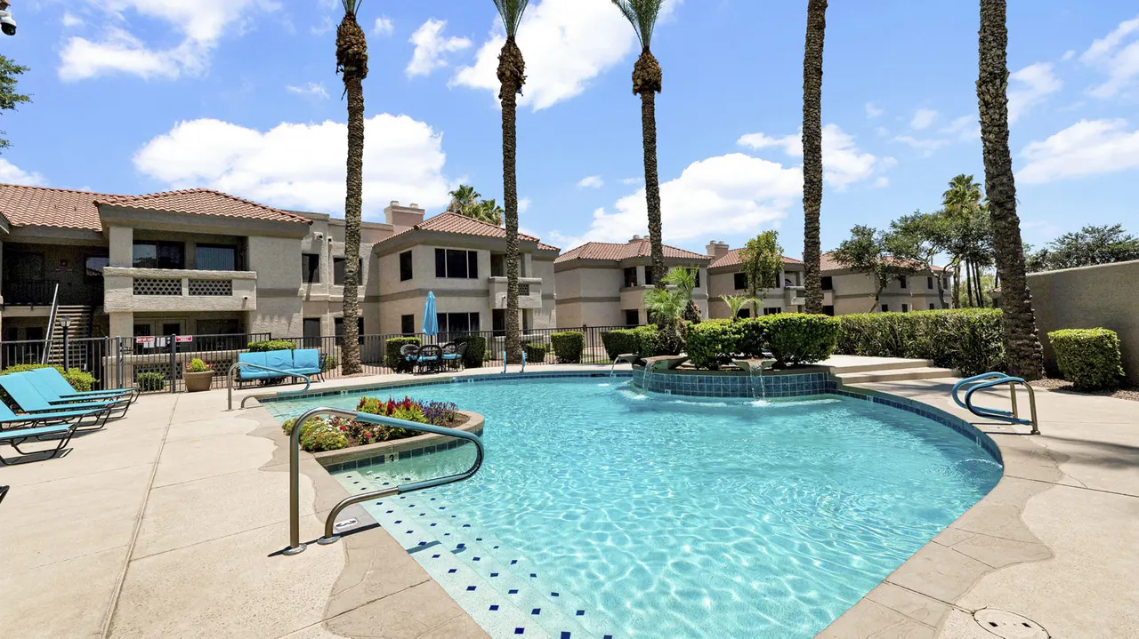 Santa Rosa Apartments