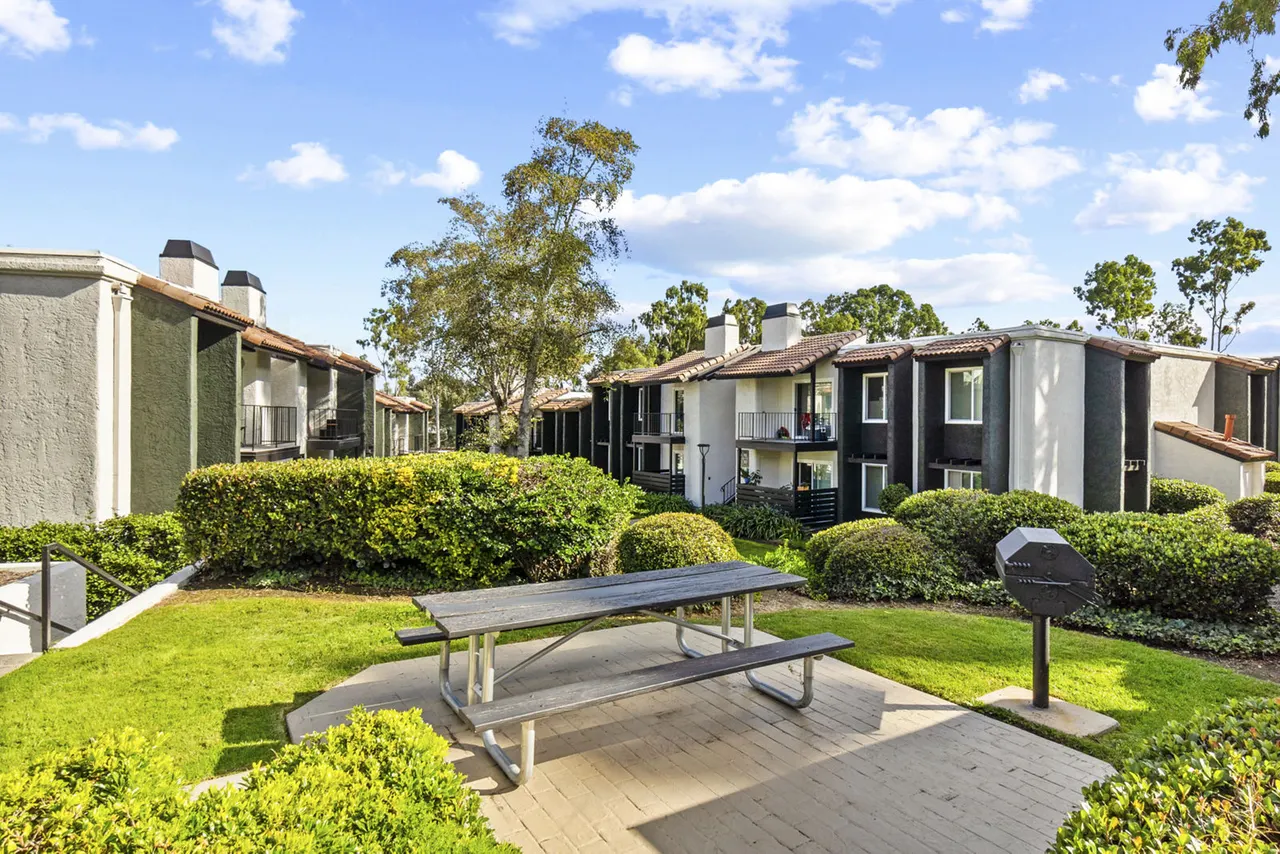 El Norte Villas Apartments