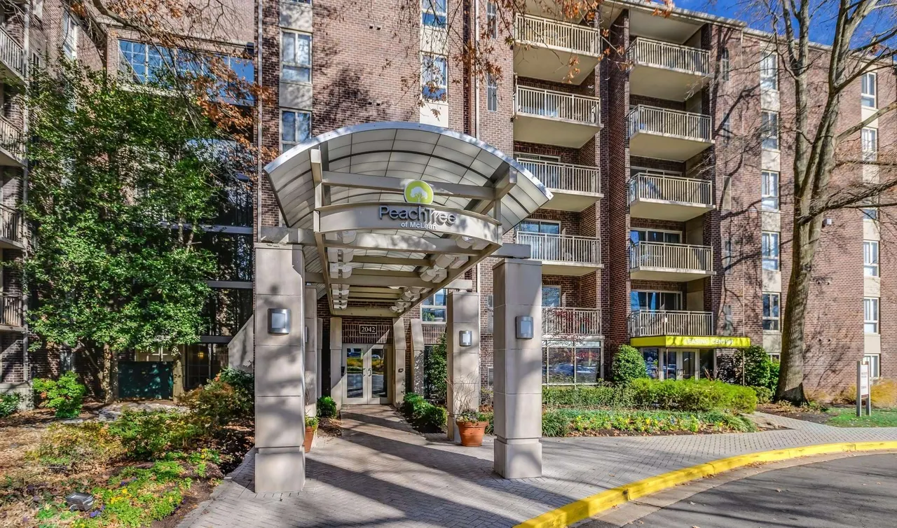 PeachTree of McLean Apartments