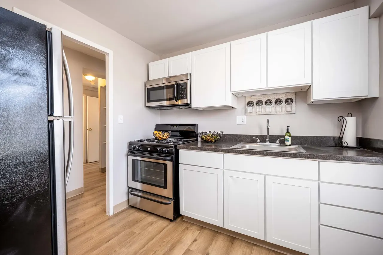 Rugby Square Apartments