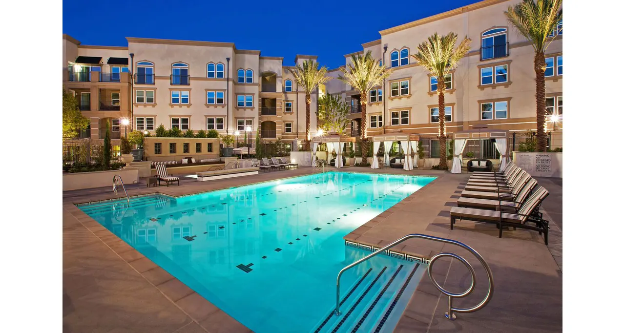 Carlyle Apartments