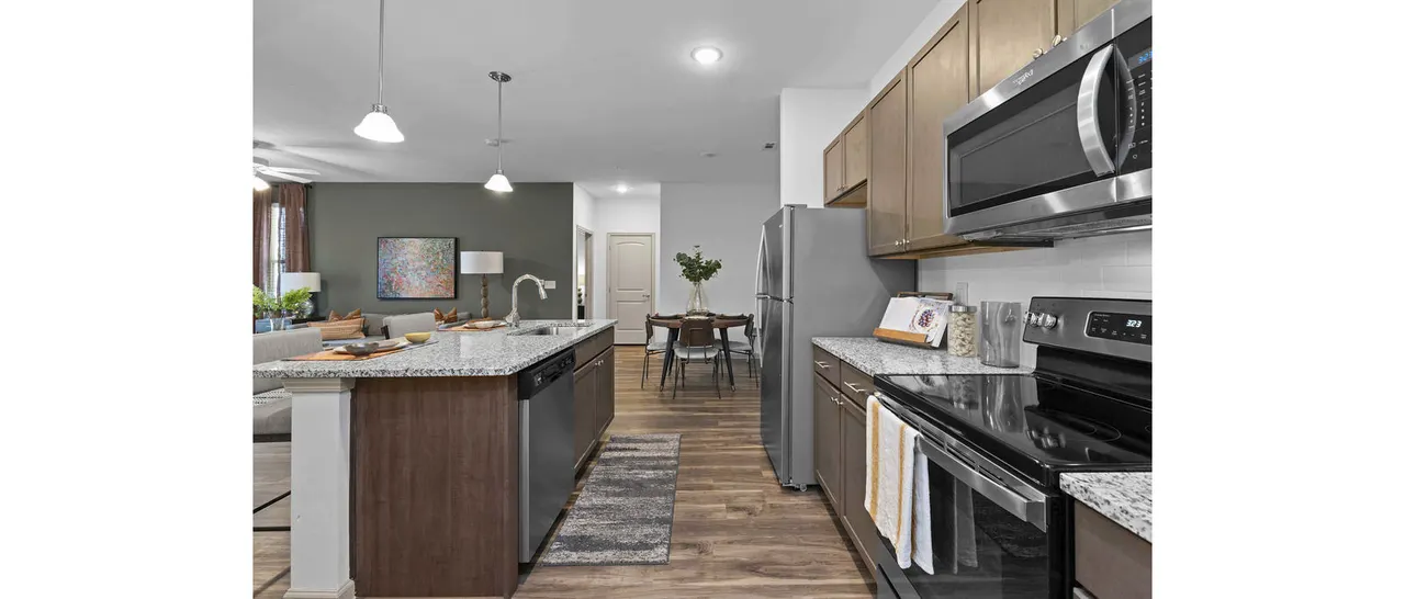 Pringle Square Apartments