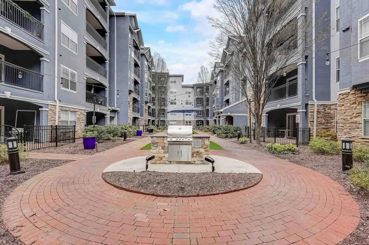 The Aster Buckhead Apartments