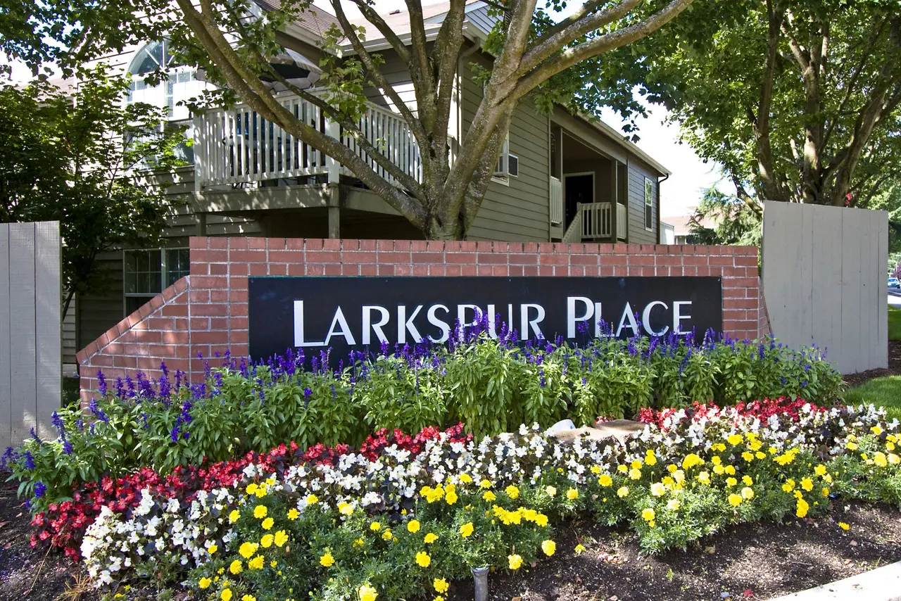 Larkspur Place