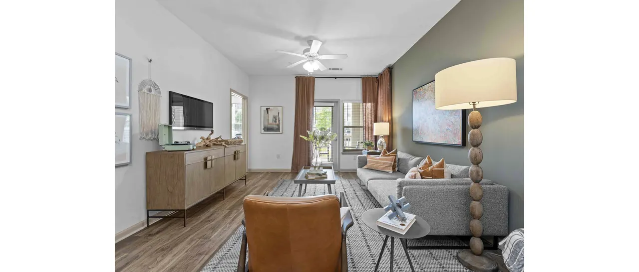 Pringle Square Apartments