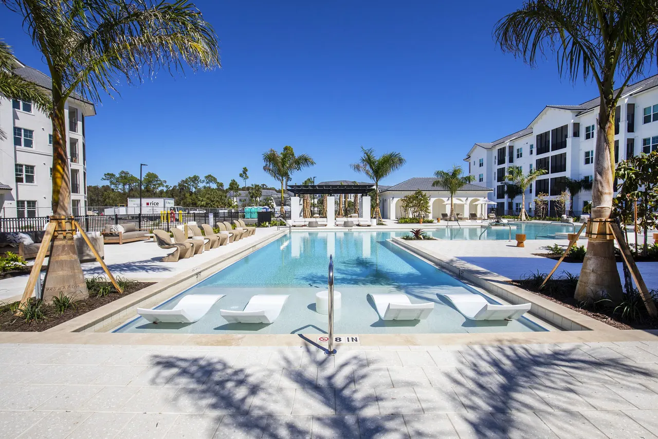 Fiori Apartments