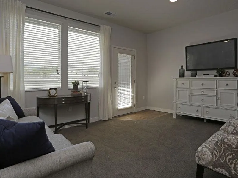 Grovecrest Villas