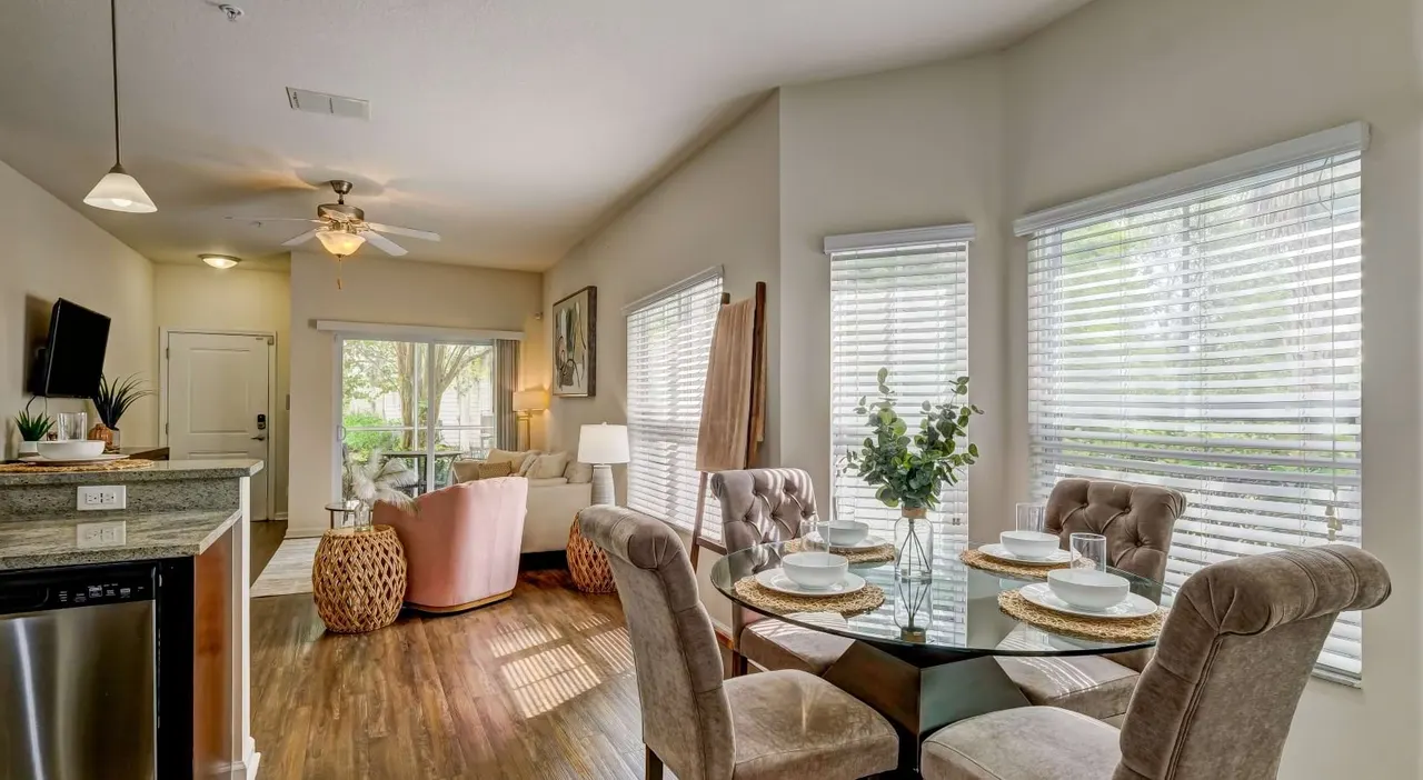 The Grand At Cypress Cove Apartments