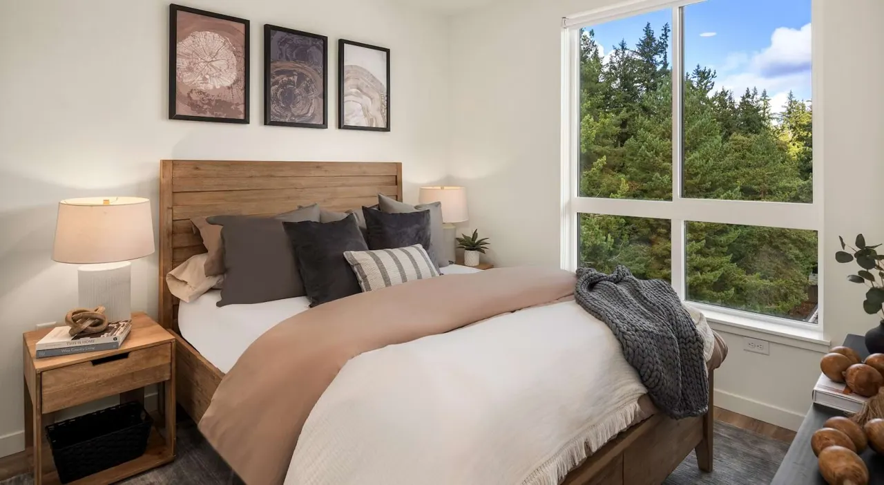 The Pine Apartments