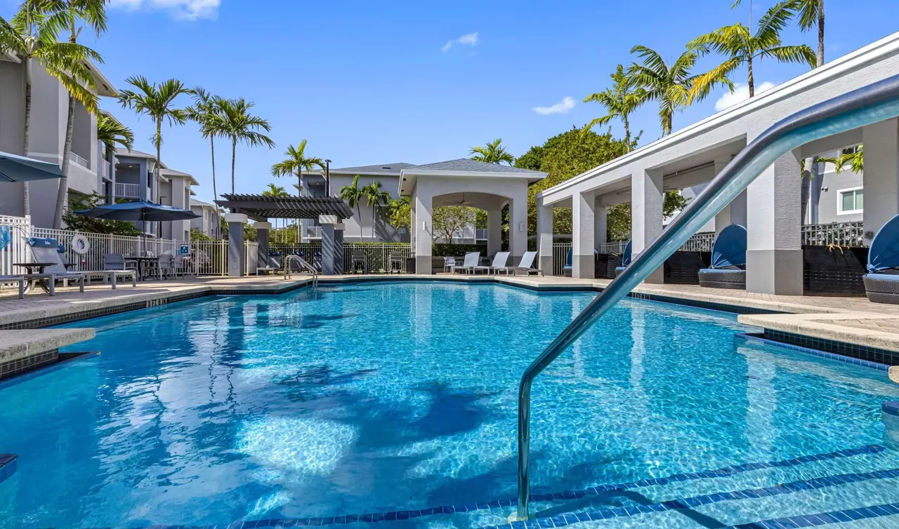Blu on Marina Boulevard Apartments