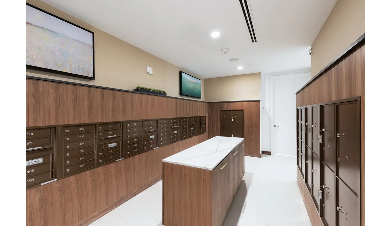 1155 Barton Springs