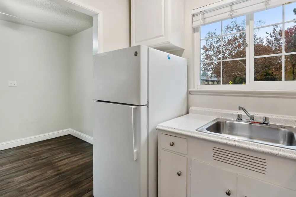 Parkway Apartments