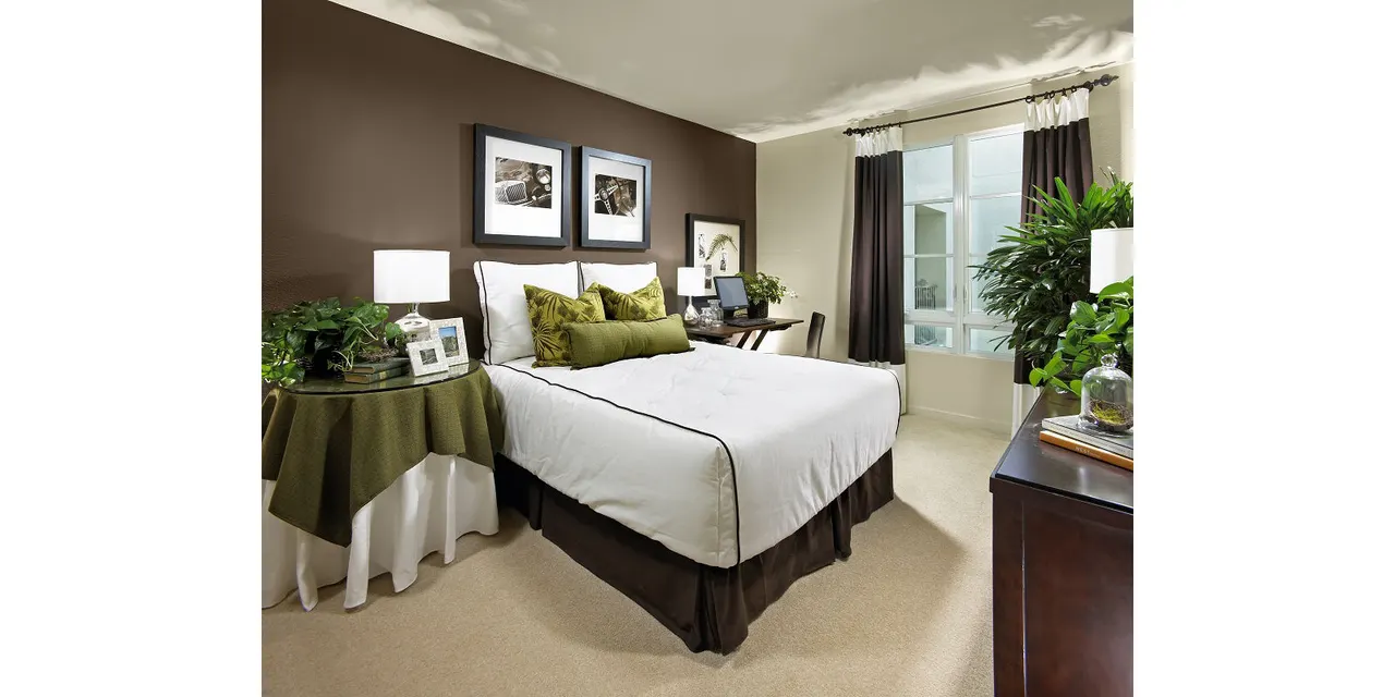 Trio Apartments