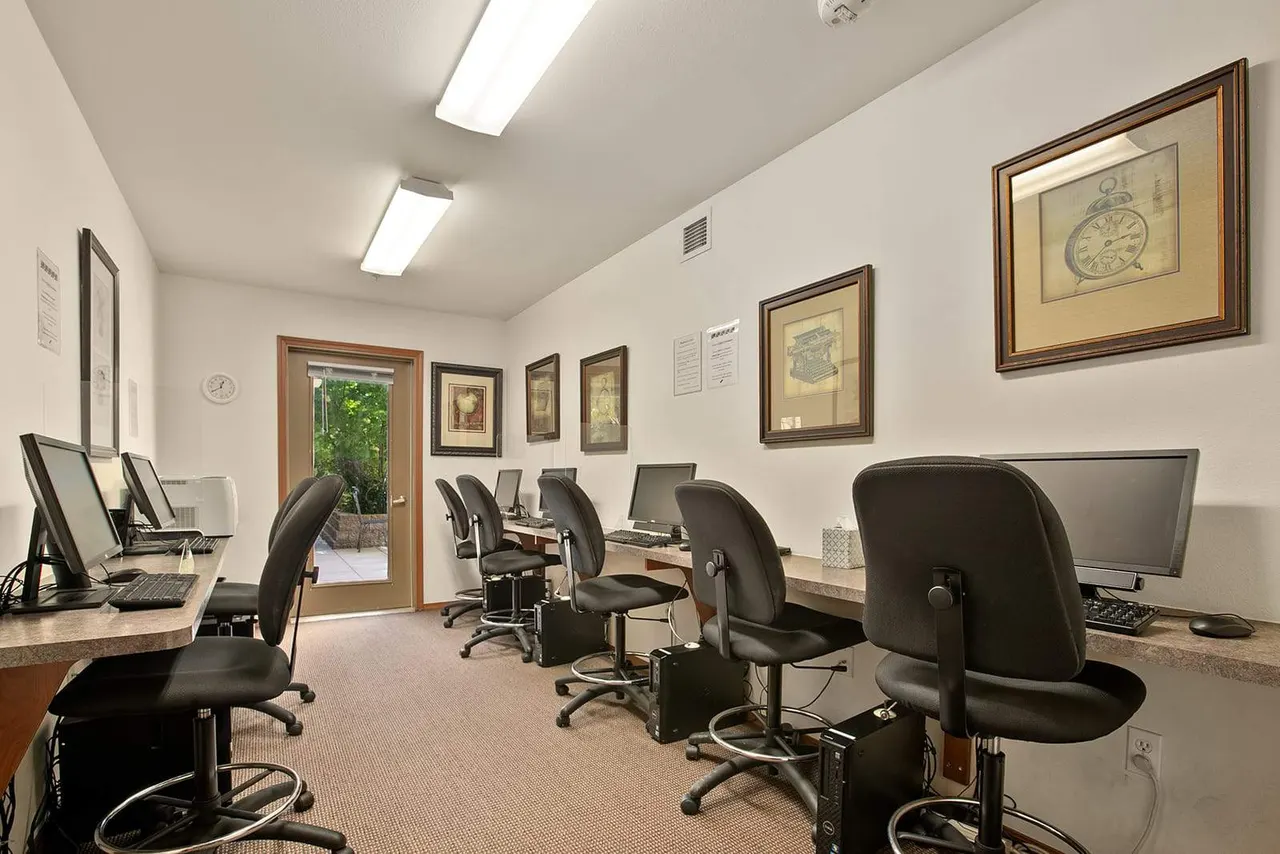 Victoria Park Senior Living Apartments