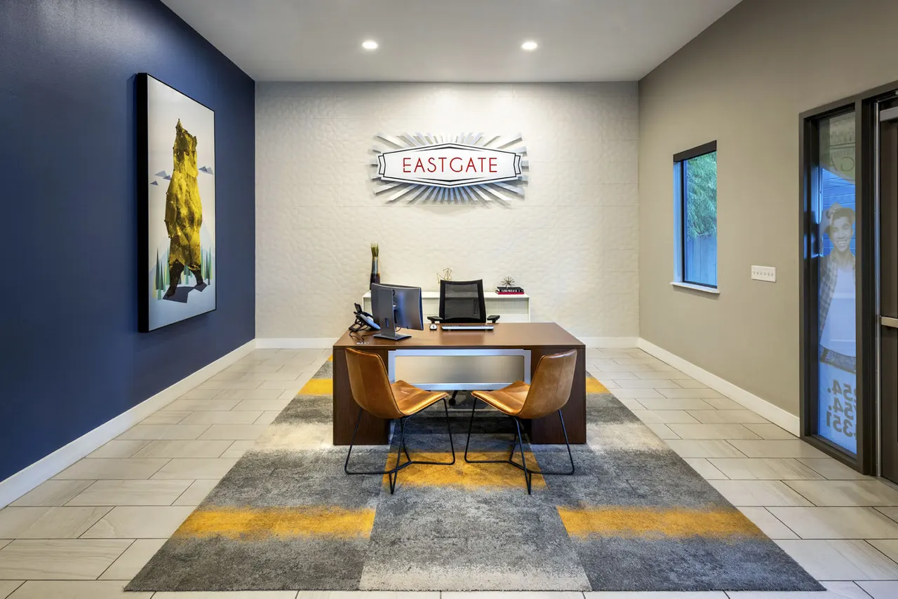The Oaks Apartments