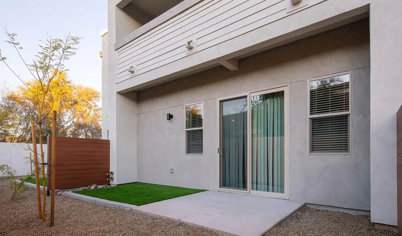 The Carson Townhomes