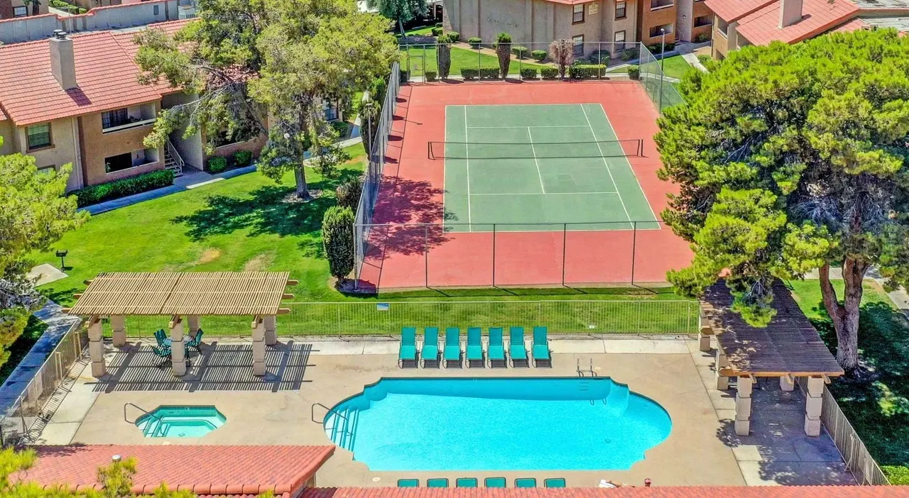 Rancho Del Sol Apartments