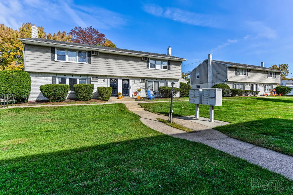 Riverview Crossings Apartments