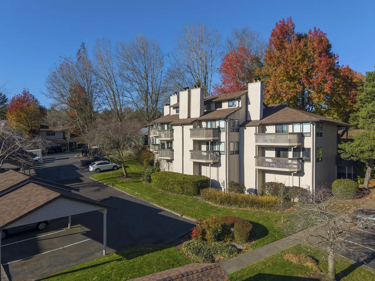 Parkridge Apartments