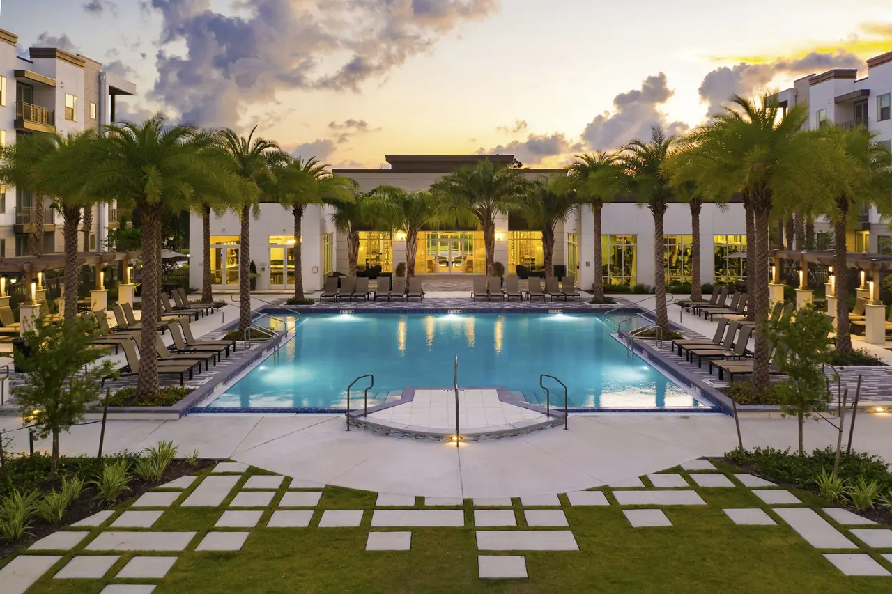 SUR Southside Quarter Apartments