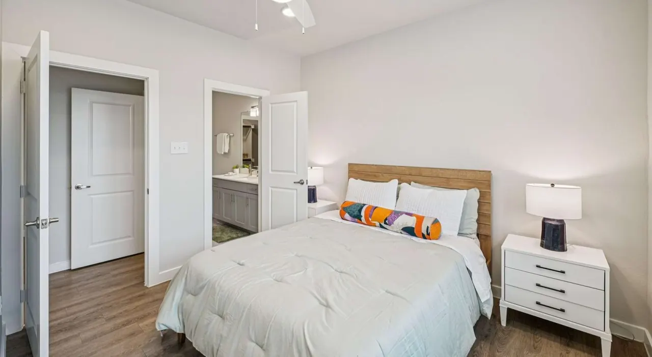 Chapel Creek Cottages