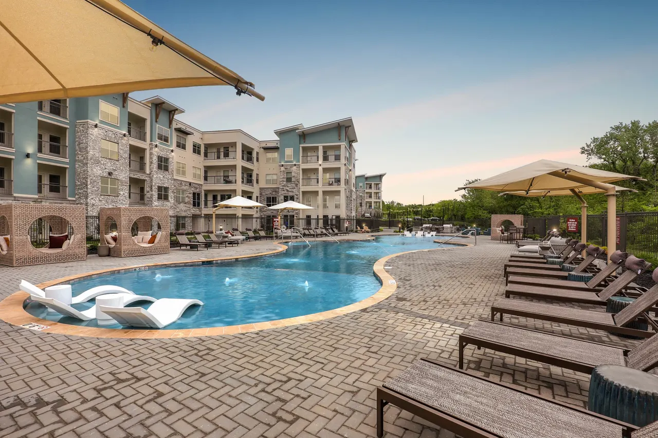 Cendana Olathe Apartments