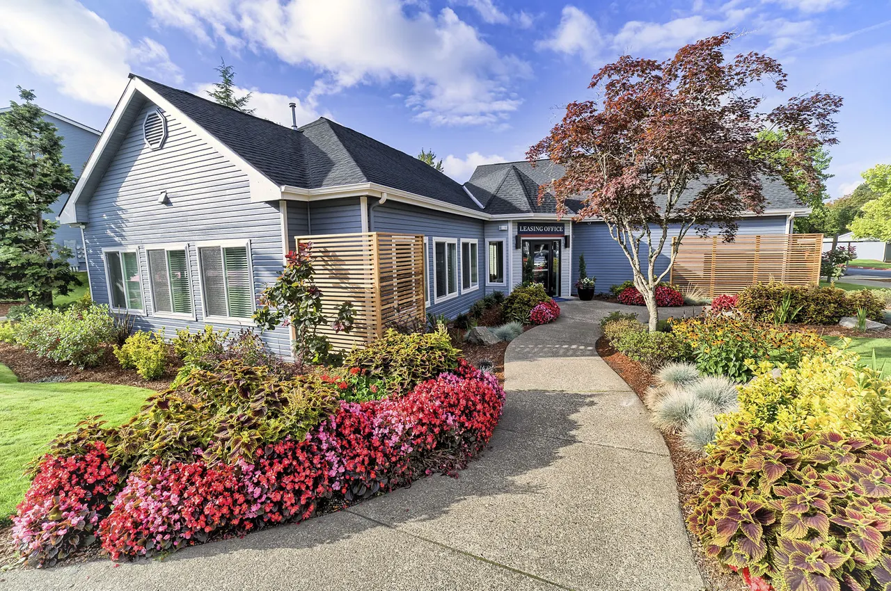 Heatherwood Apartments
