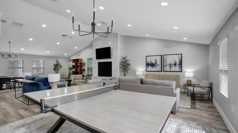 Signal Pointe Apartment Homes