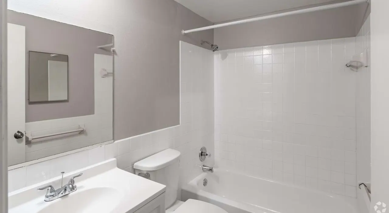 Creekside Village Apartments