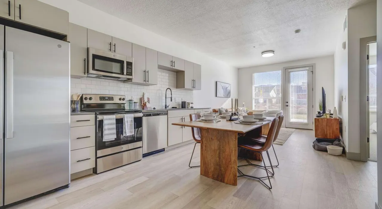 Sequoia Apartments at Turner Mill