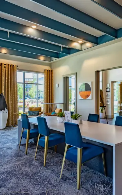 Neuhaus Lake Worth Apartments