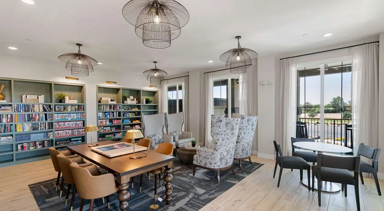 Amberlin Queen Creek - Leasing Office