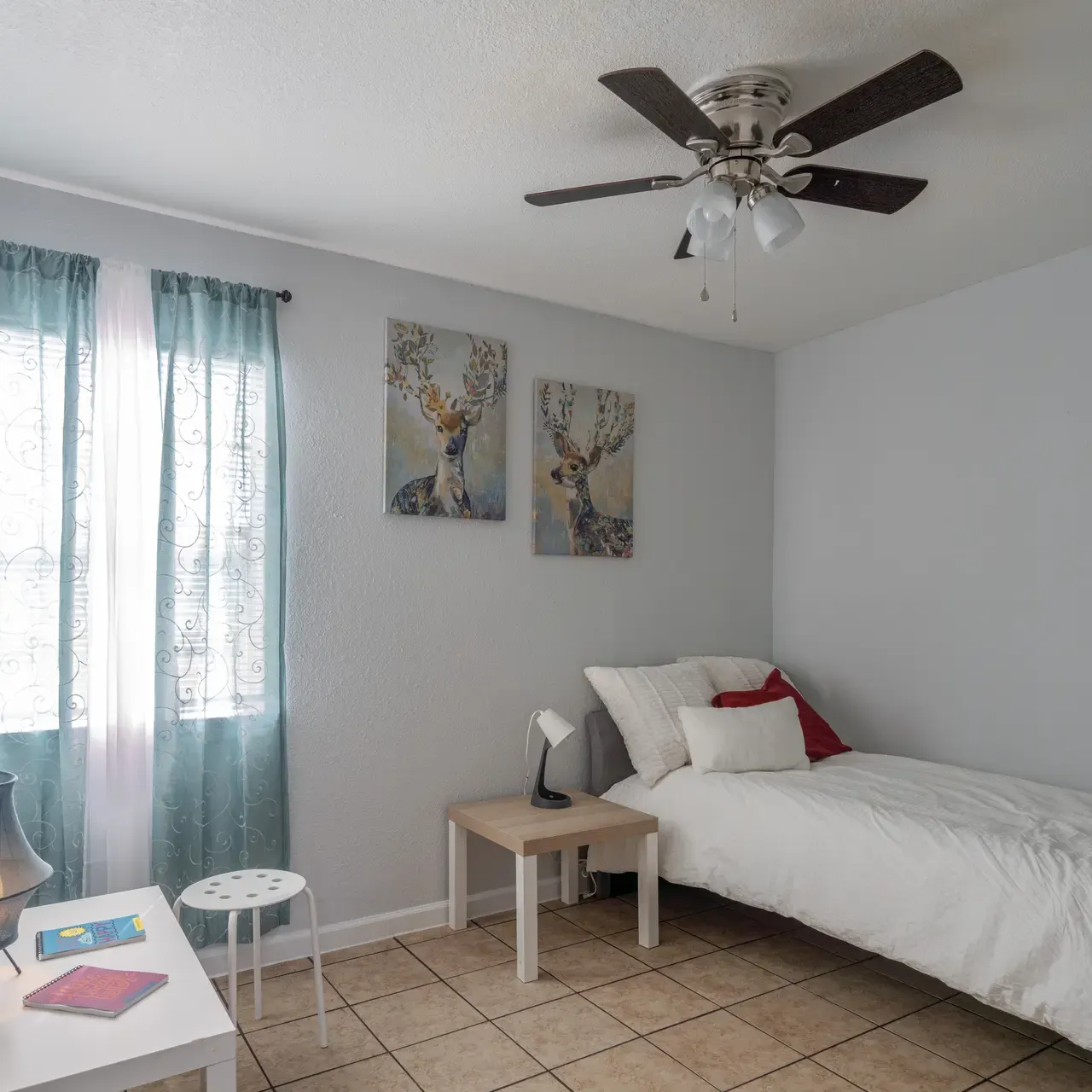 El Camino Homes