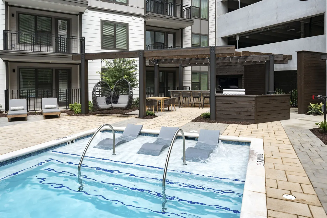 Solis Peachtree Corners