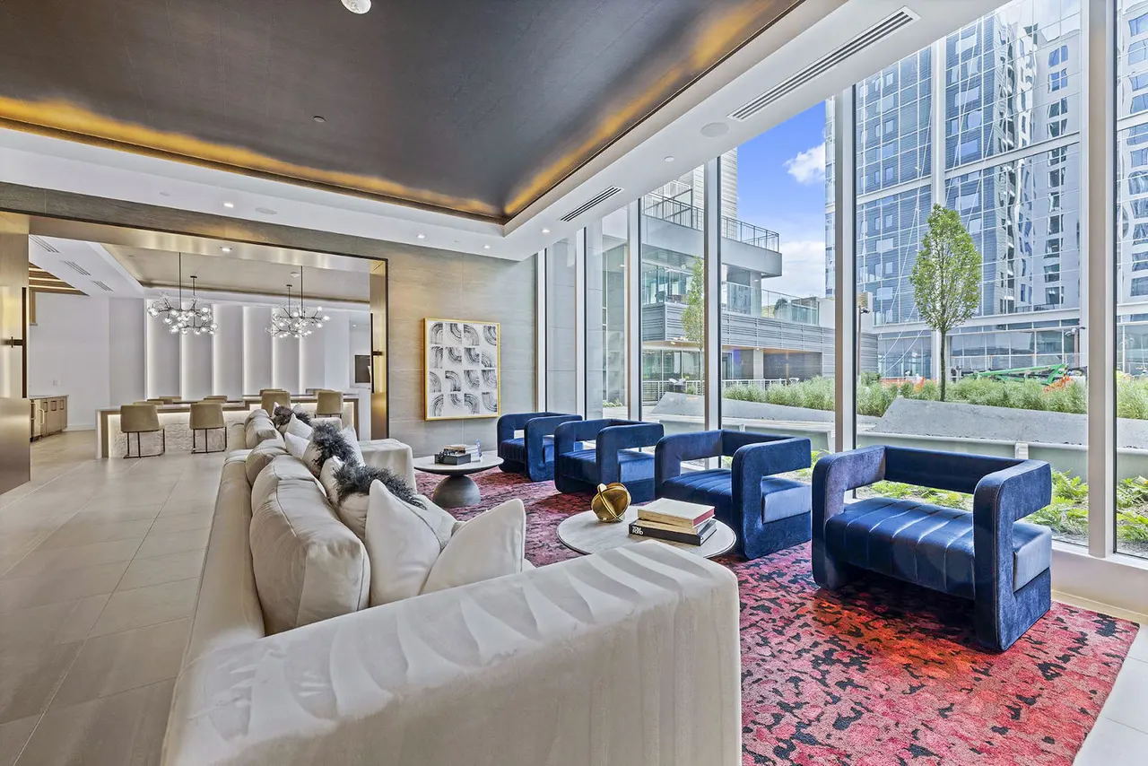 Icon Midtown Atlanta Apartments in Atlanta, GA