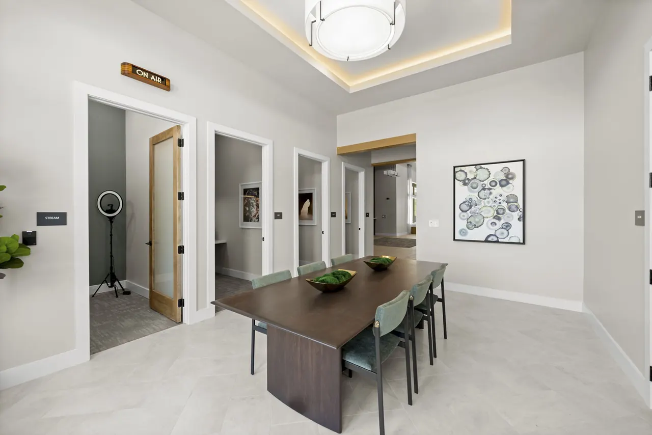 Solis North Creek Apartments