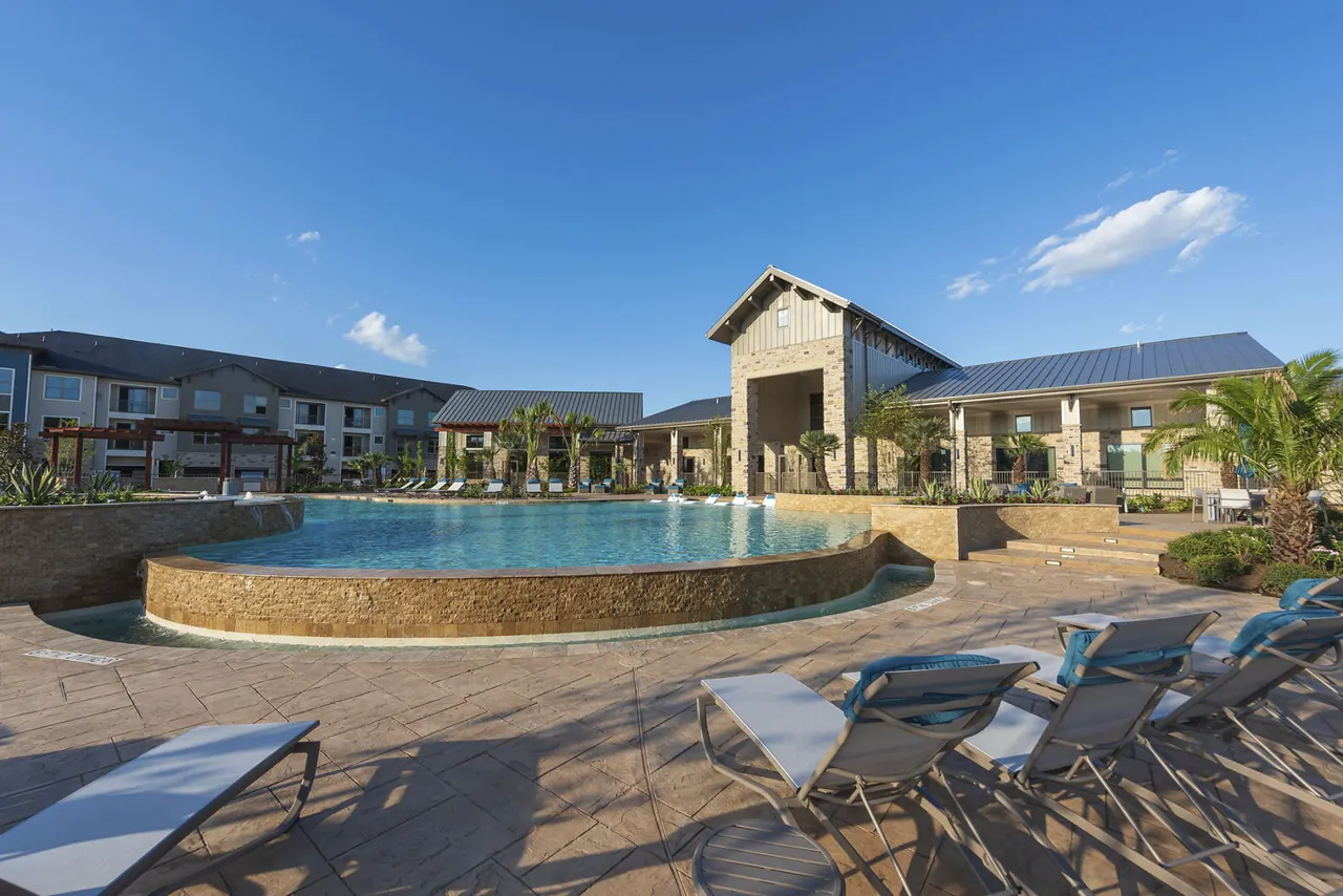 The Pointe at Valley Ranch Town Center