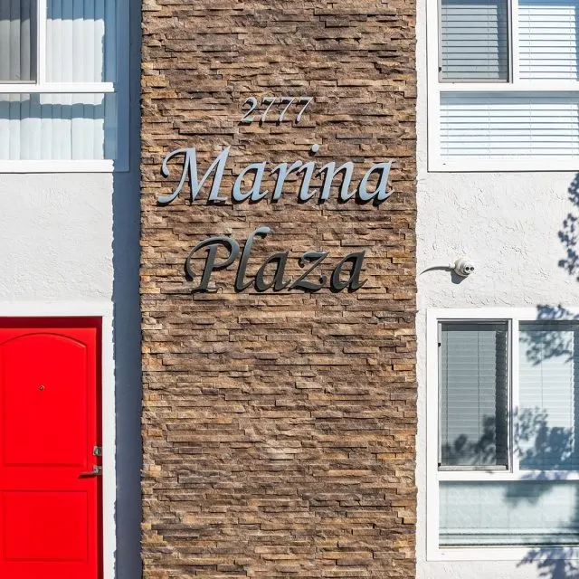 Marina Plaza Apartments