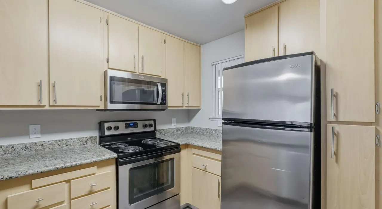 Enclave - Ca Apartments