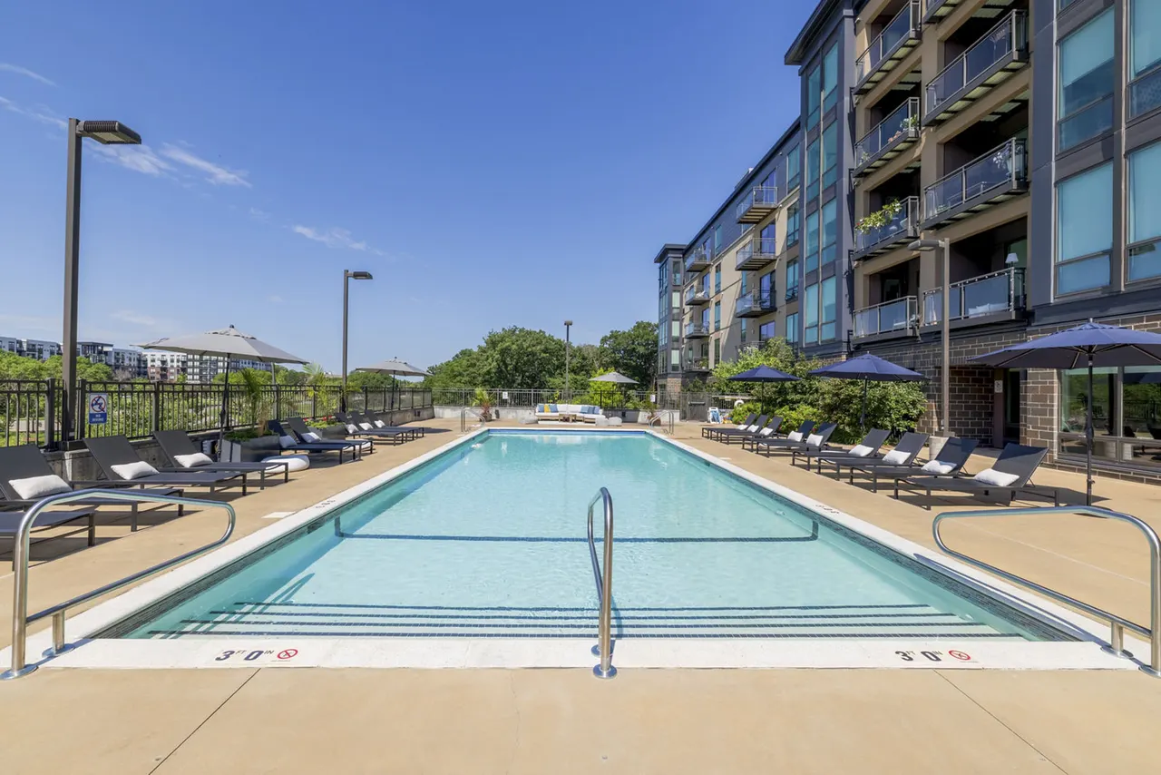 The Island Residences at Carlson Center Apartments