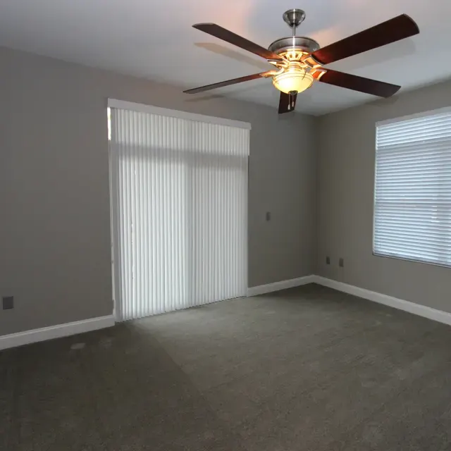 770 Elmwood Apartments