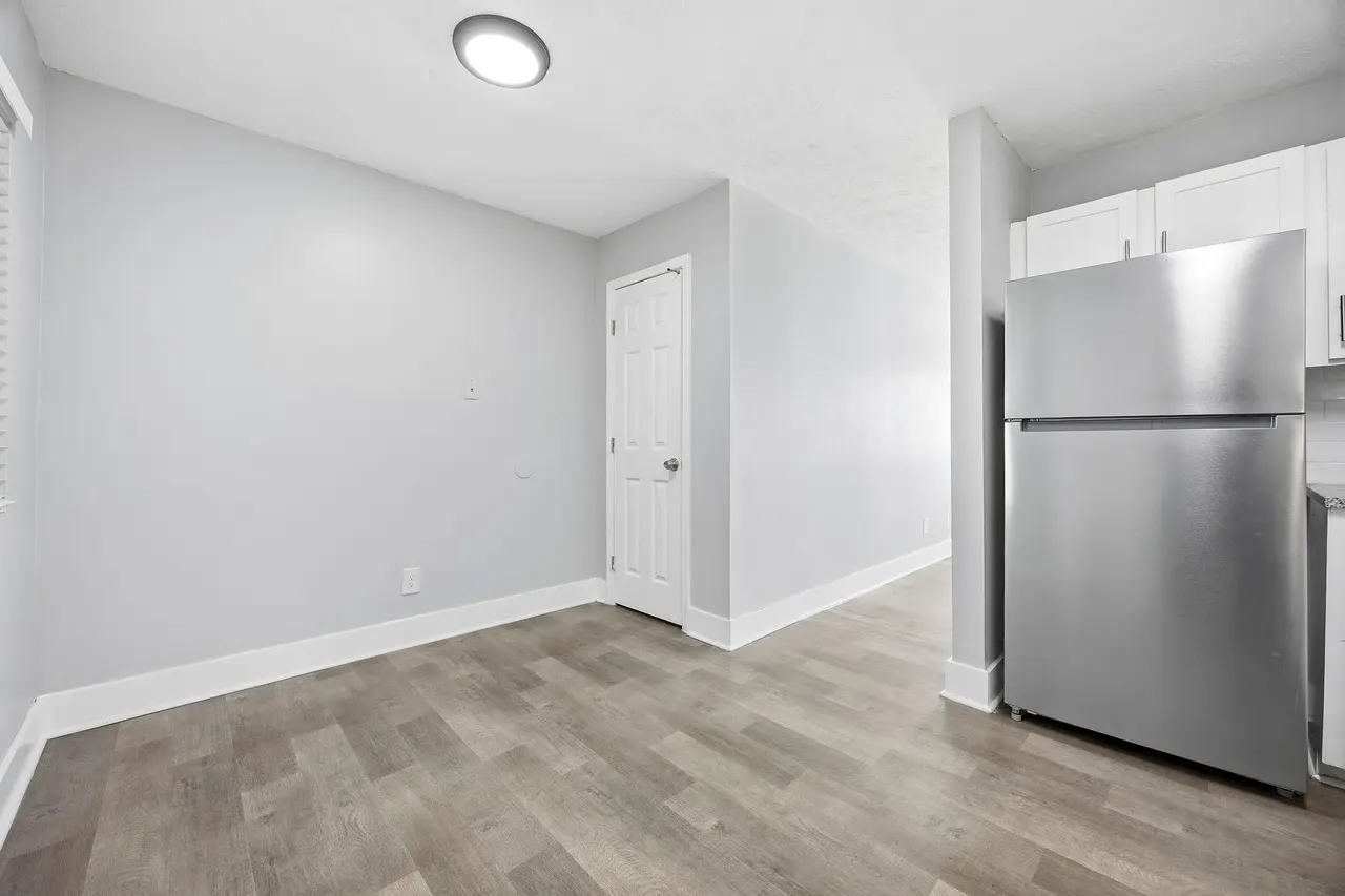 Ridgewood Apartments