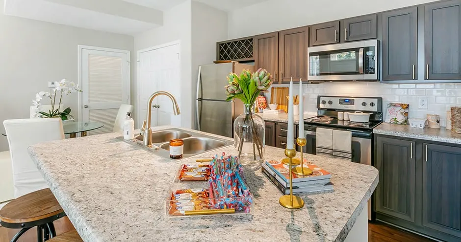 The Outlook at Greystone Apartment Homes
