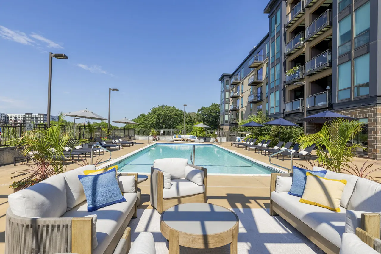 The Island Residences at Carlson Center Apartments
