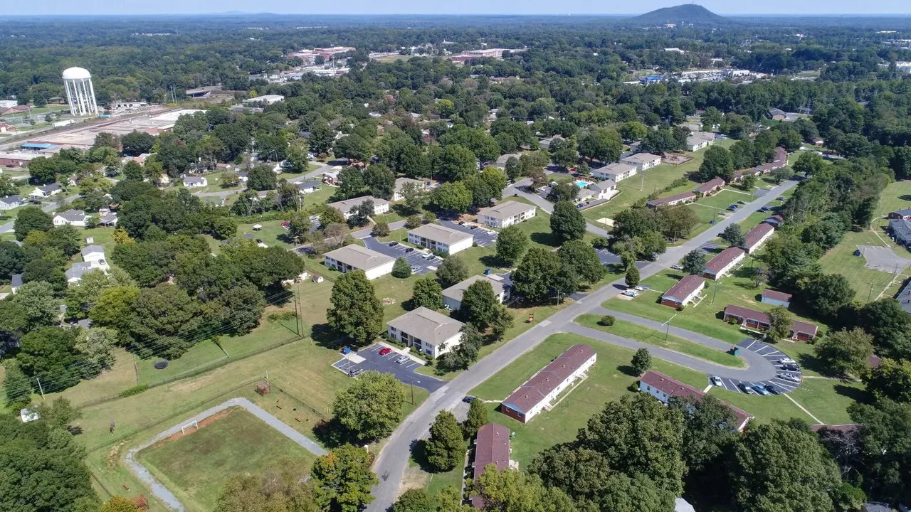 The Oaks at Edgemont