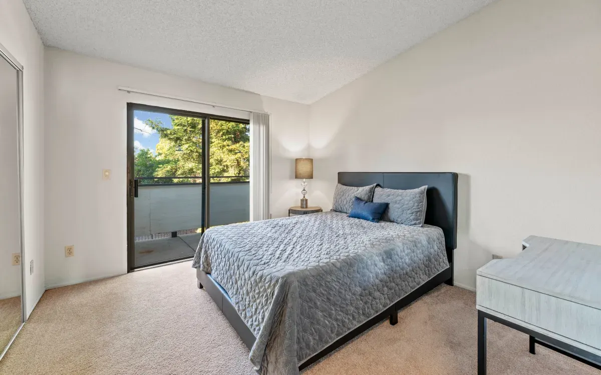 Ardenwood Forest Condominiums