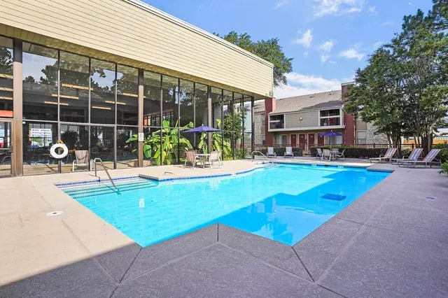 Sunchase Apartments