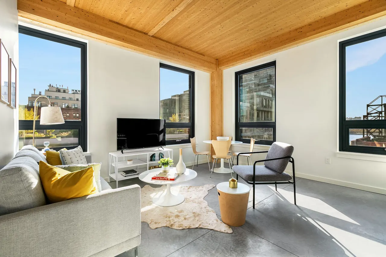 321 Wythe