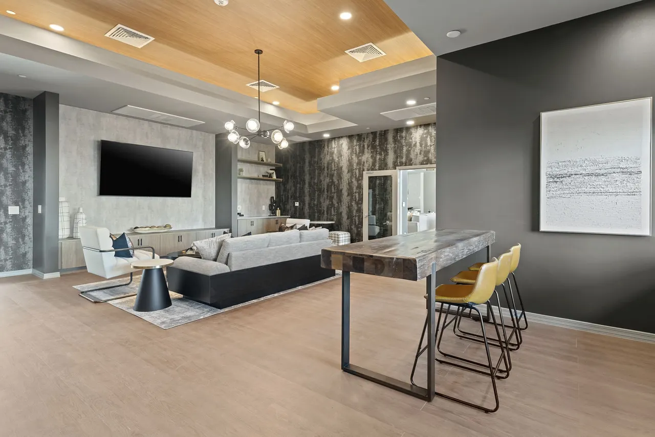 Cardinal 95 Apartments