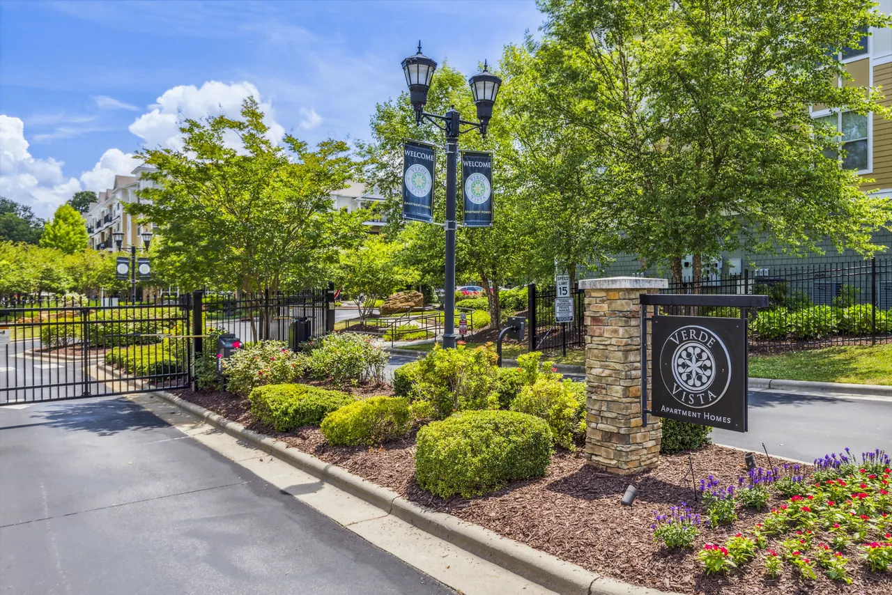 Verde Vista Apartments